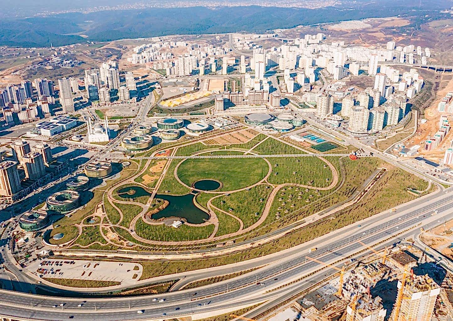 Kuzey Yakası And Başakşehir Natıonal Garden